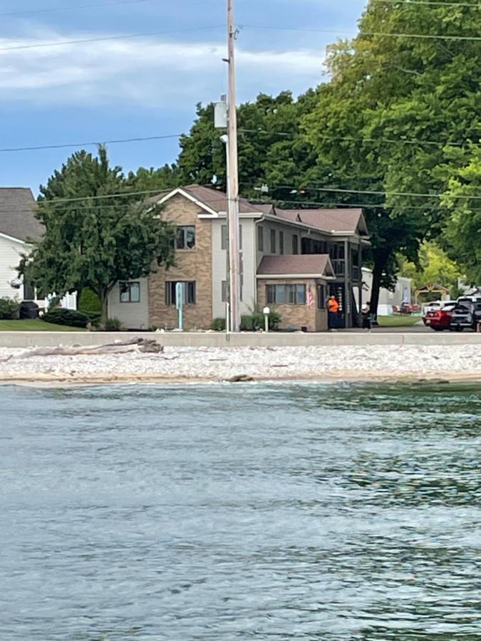 Lake Point Motel Marblehead Exteriör bild